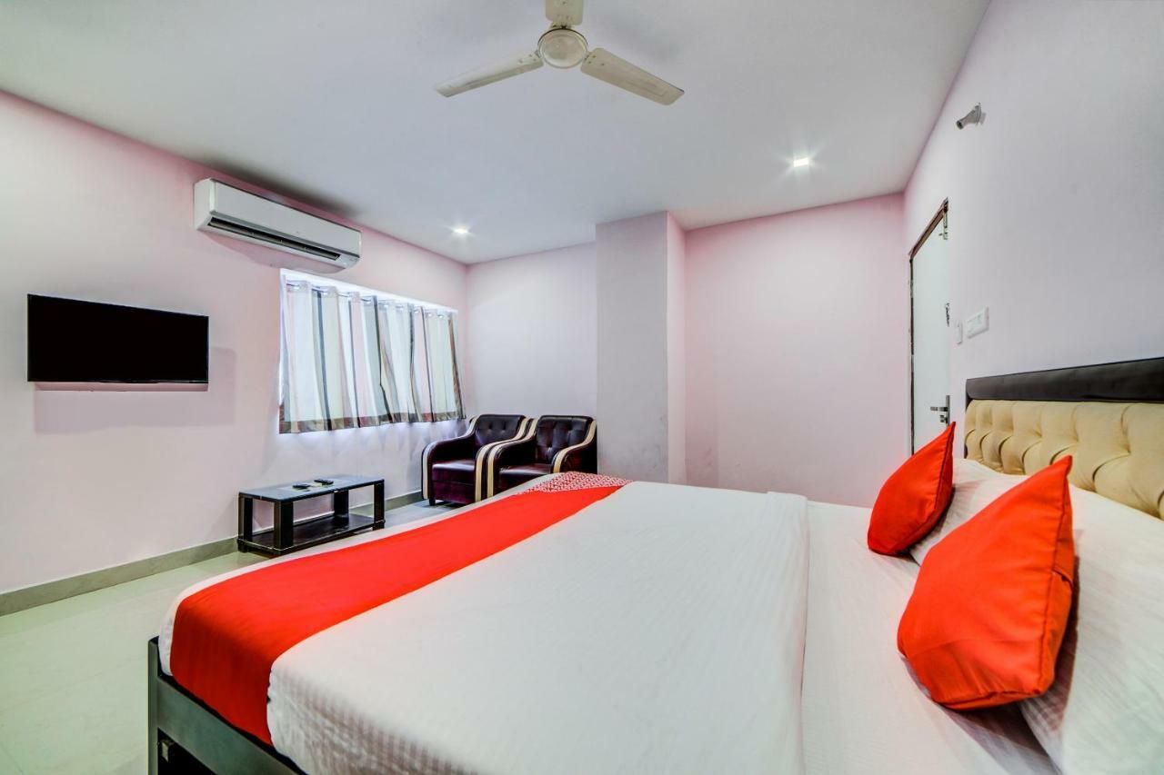 Oyo 11966 Grand Euro Park Hotel Hyderabad
