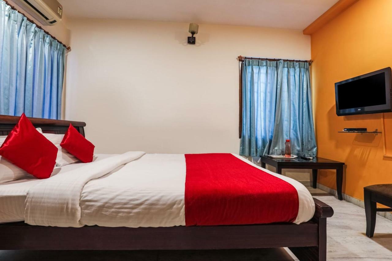 Oyo 17206 Maanne Hospitality Services 3*