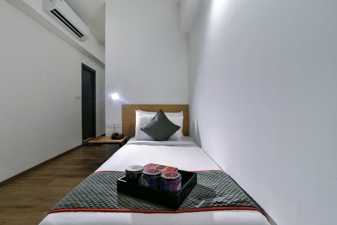 Oyo Townhouse 74 Nampally 3* Hyderabad