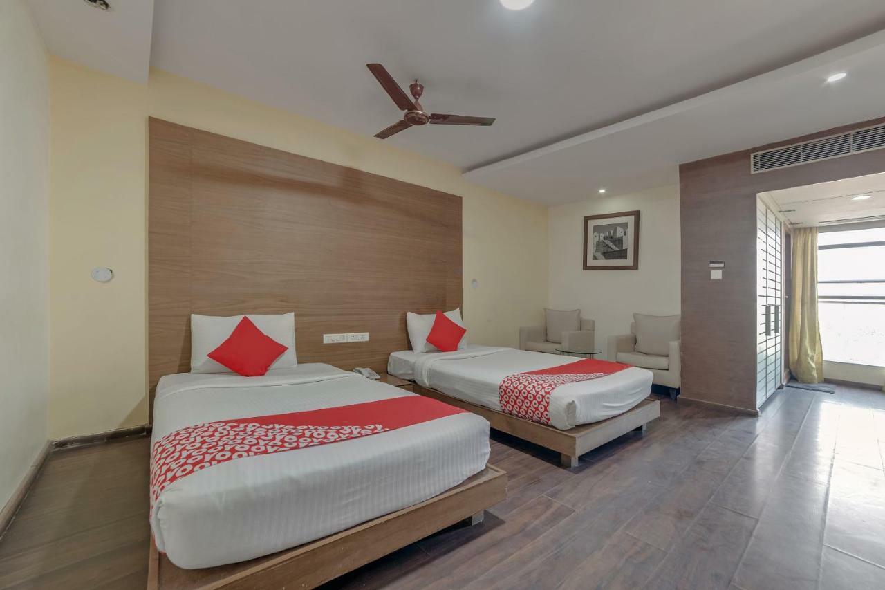 Oyo Flagship 401 Yosufguda Ameerpet