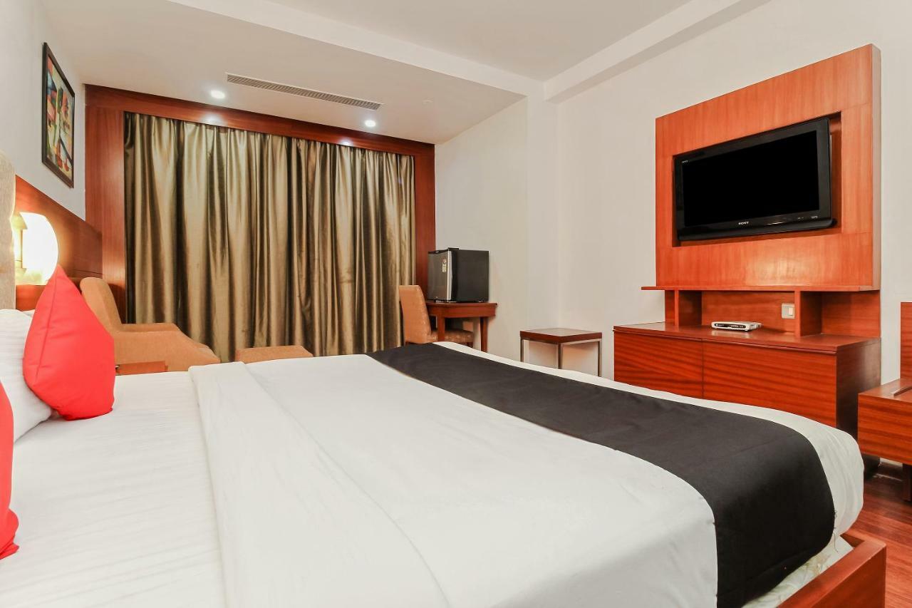 Capital O 35958 Lake View 3*