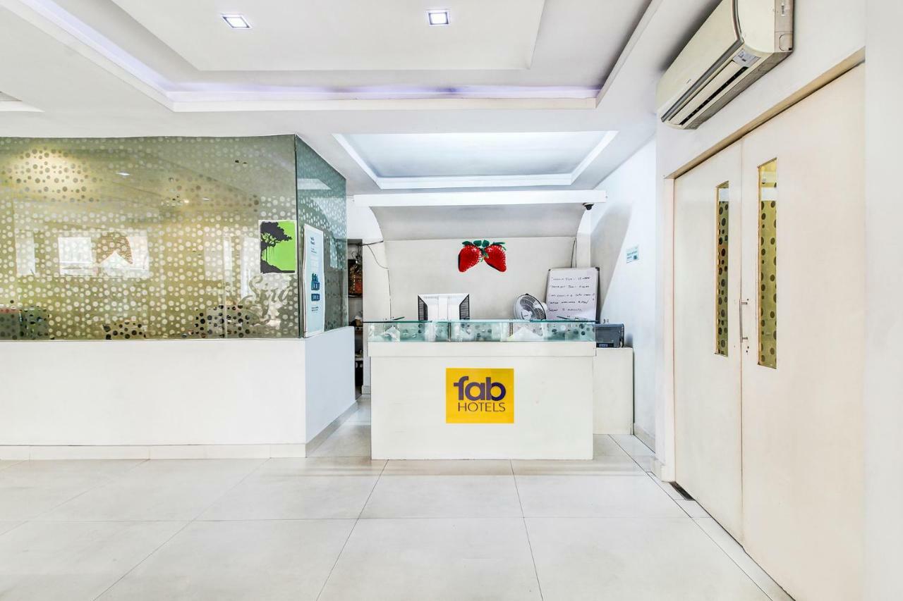 Hotel Fabhotel Strawberry 3*