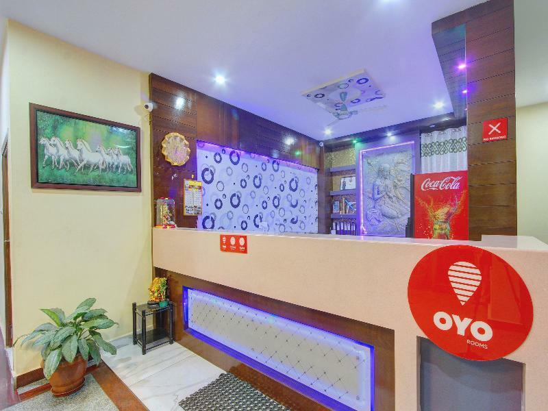 Oyo 7627 Royal Plaza Hyderabad