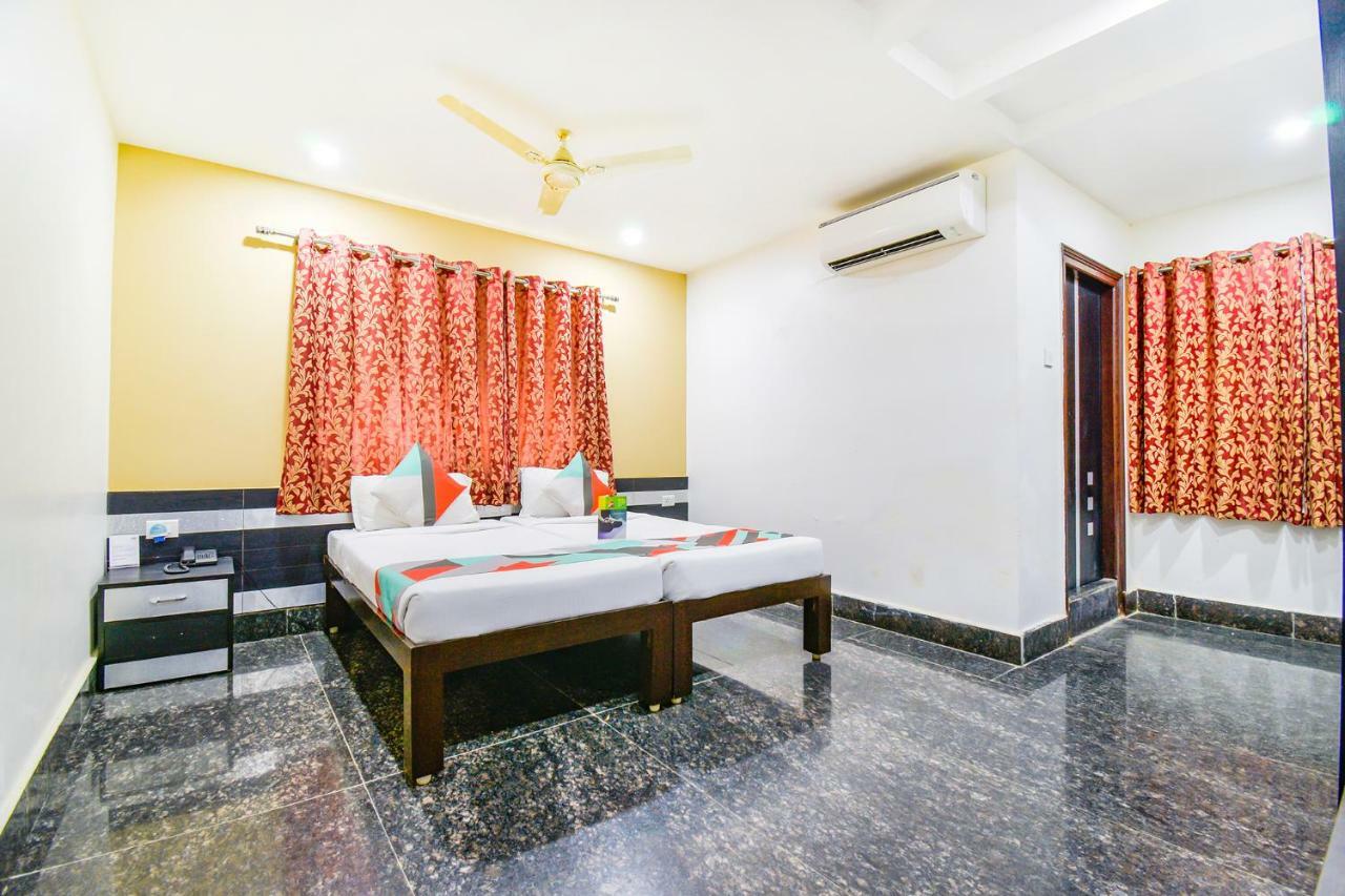 Hotel Fabexpress Gokul Ameerpet