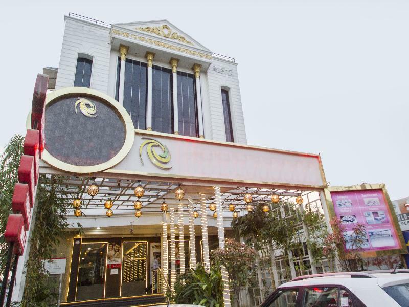 Townhouse Oak Rai Durg Hotel 4*