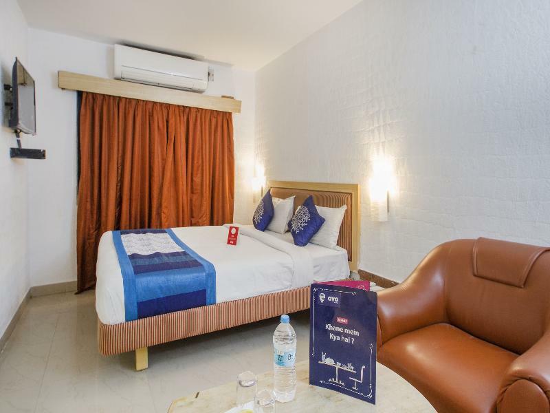 Townhouse Oak Rai Durg Hotel 4*