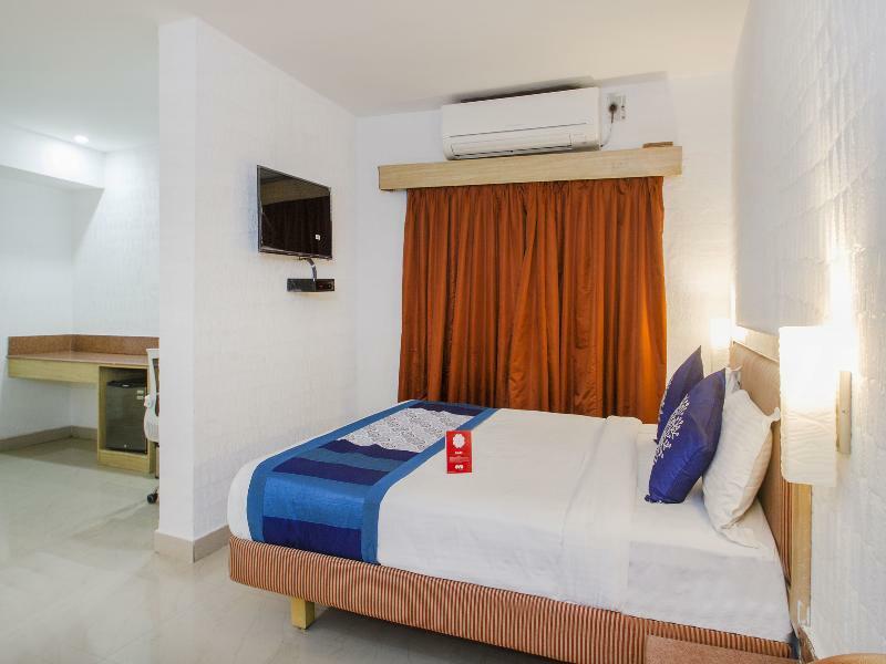 Hotel Townhouse Oak Rai Durg Hyderabad
