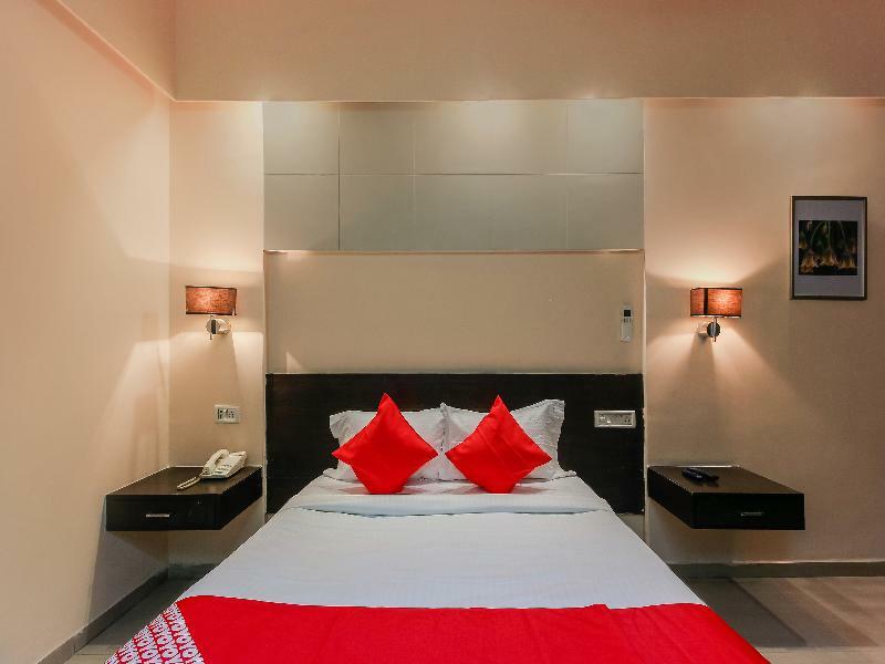 Sai Prakash Hotel