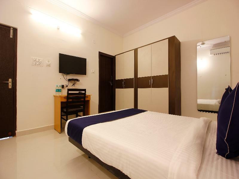 Hotel Oyo Silverkey 74581 Nallagandla 3*