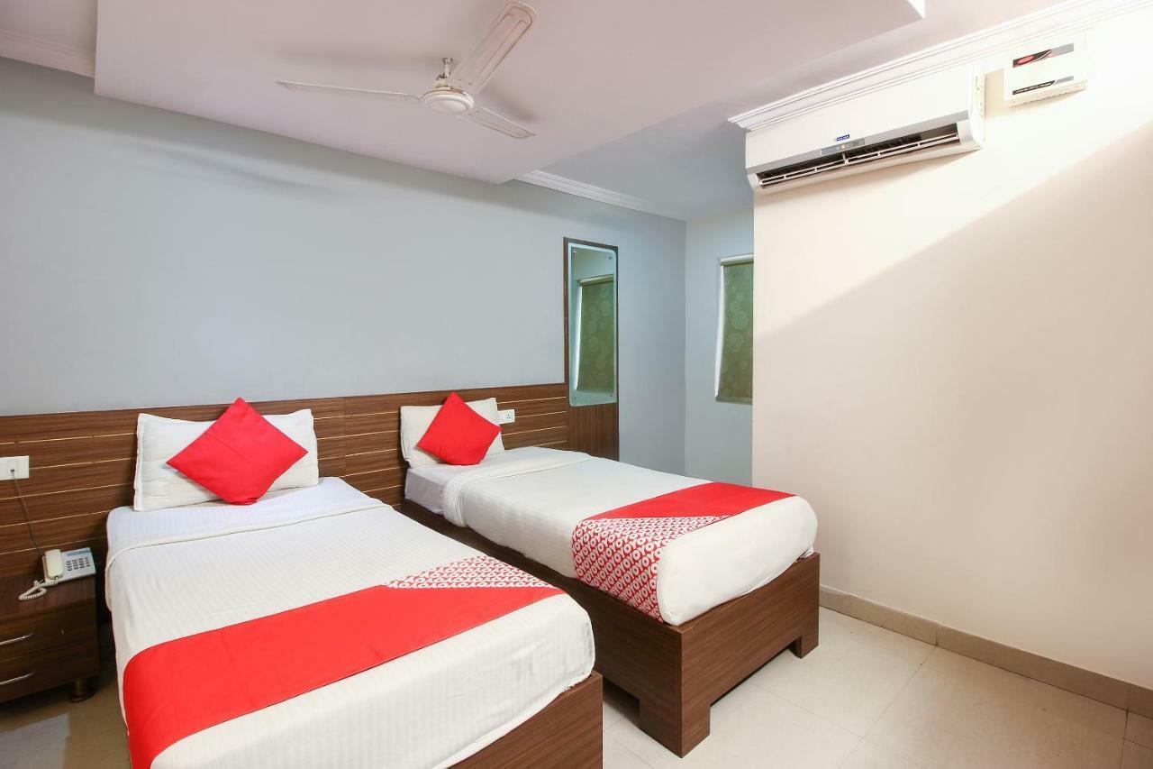 Oyo 17375 My Place Kondapur Hicc Hotel Hyderabad