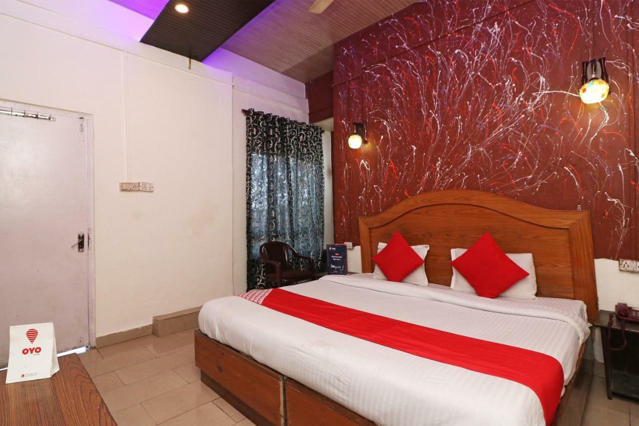 Oyo 44275 Three Castles Executive Hyderabad