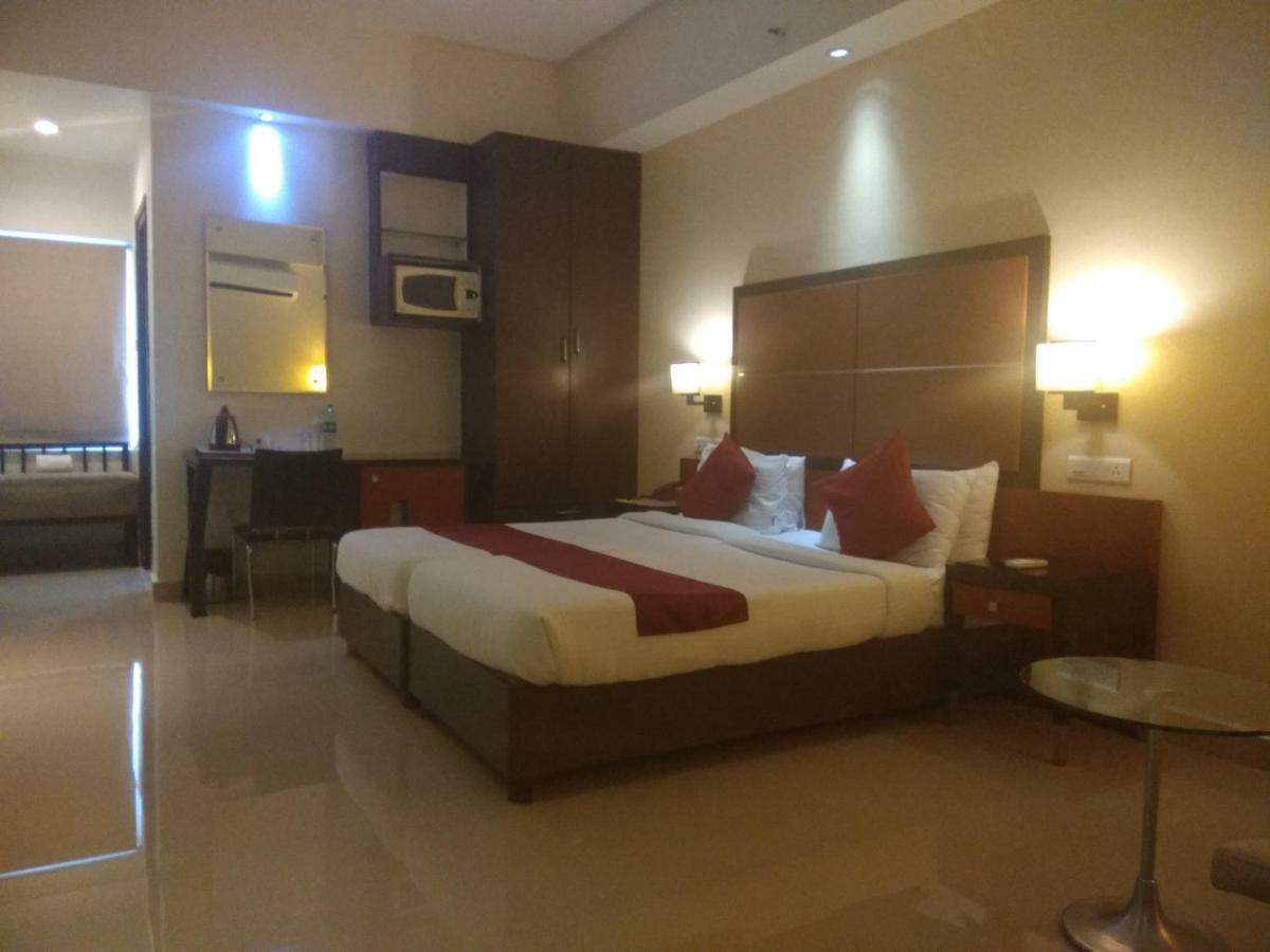 Kens Hotel