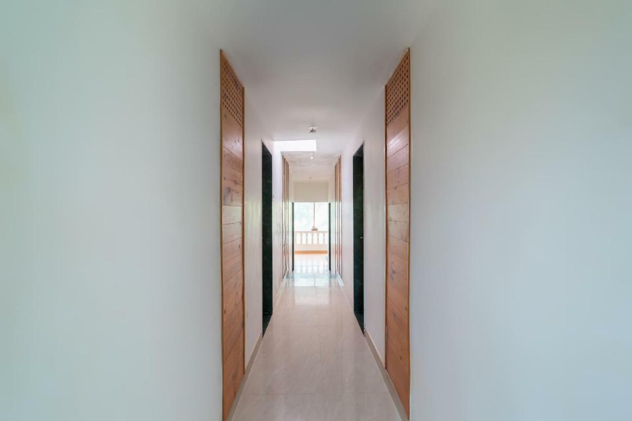 Oyo 47645 Sai Vinayak Boarding And Lodging Hyderabad