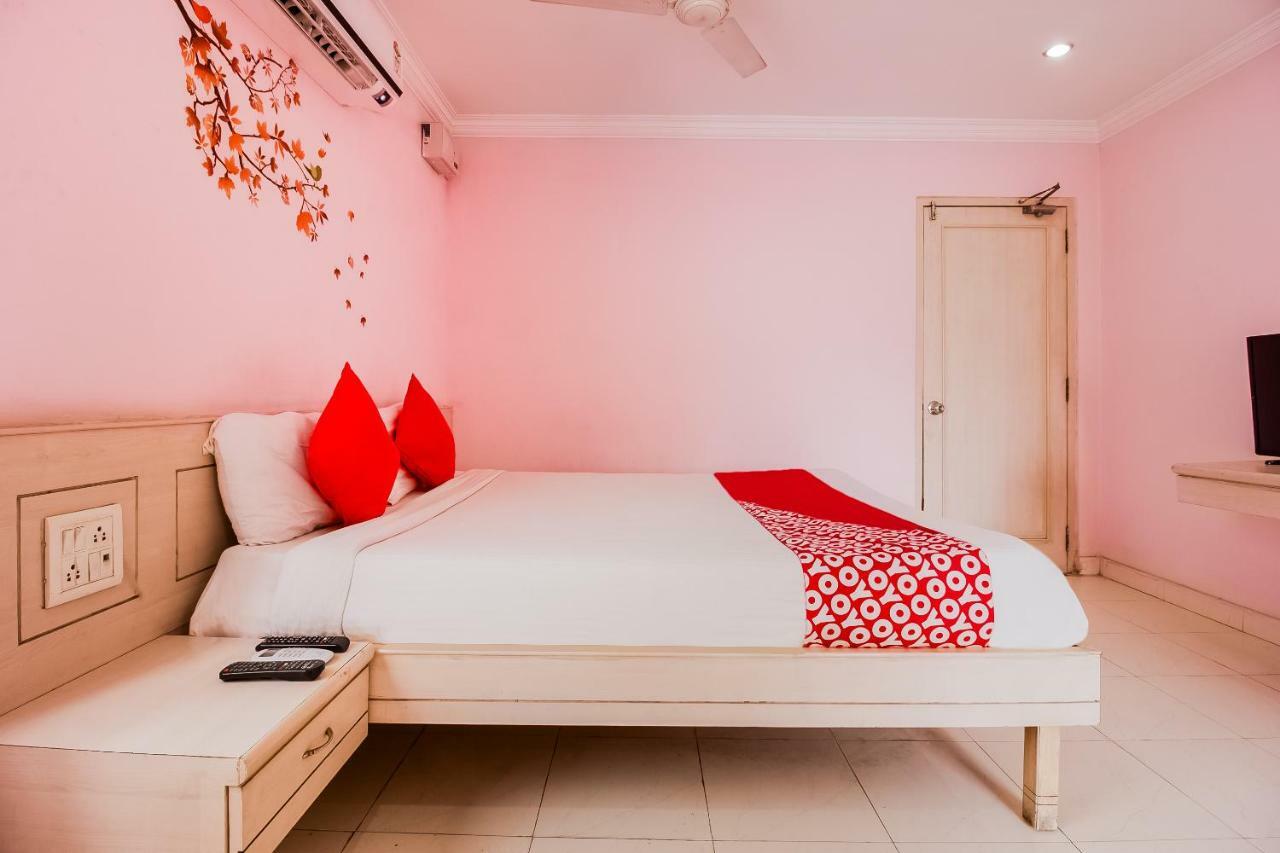 Fabexpress Manny's Palace Hyderabad