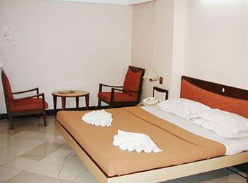 Rajdhani Hotel 2*