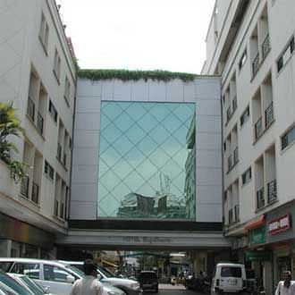 Hotel Rajdhani 2*