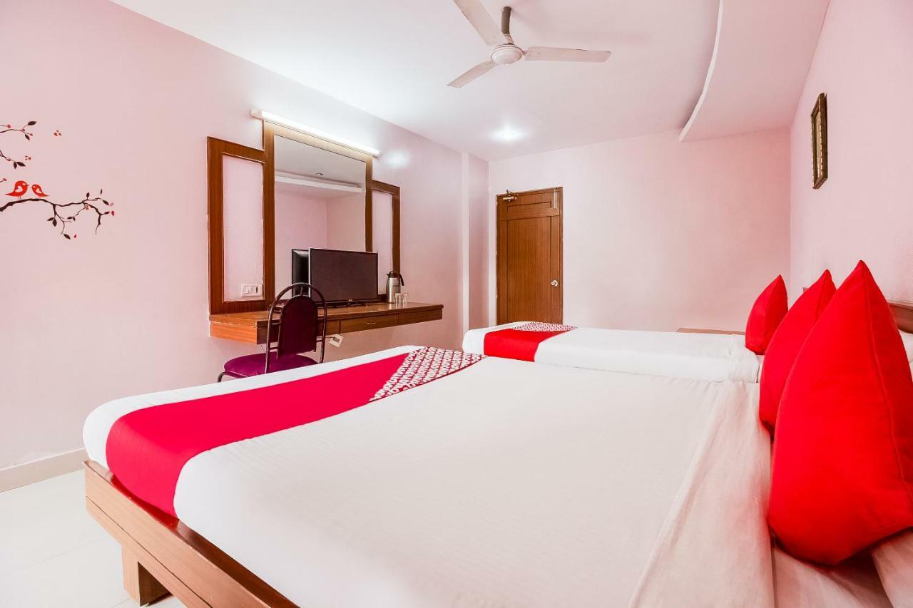 Fabexpress Manny's Palace 3* Hyderabad