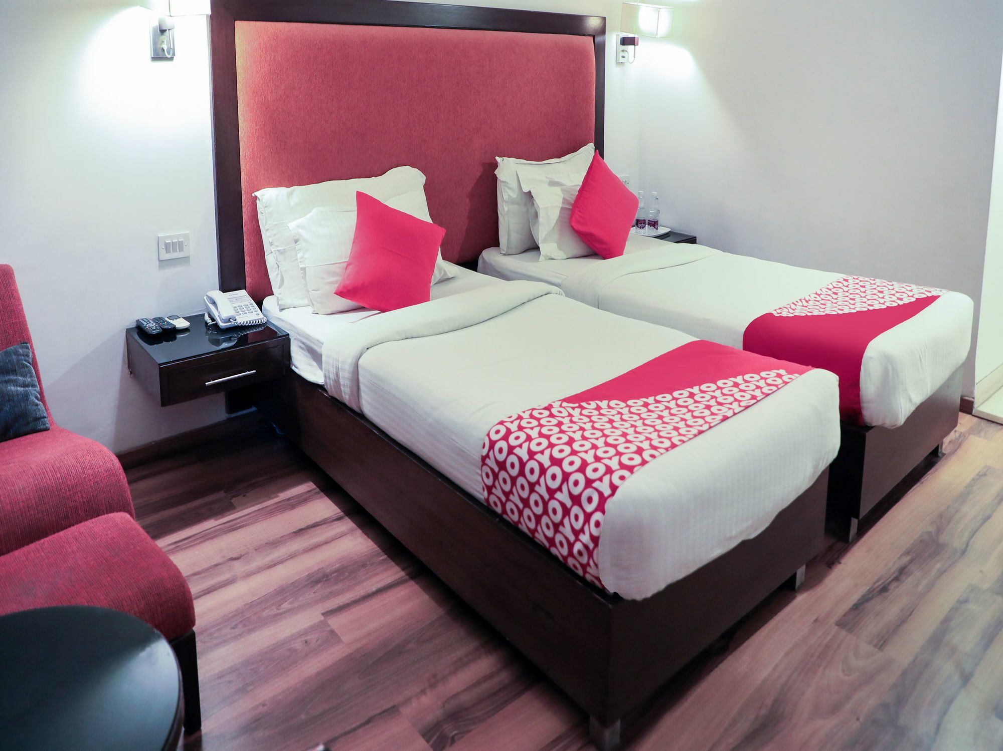 Oyo 914 Casa Luxurio Hotel 3*