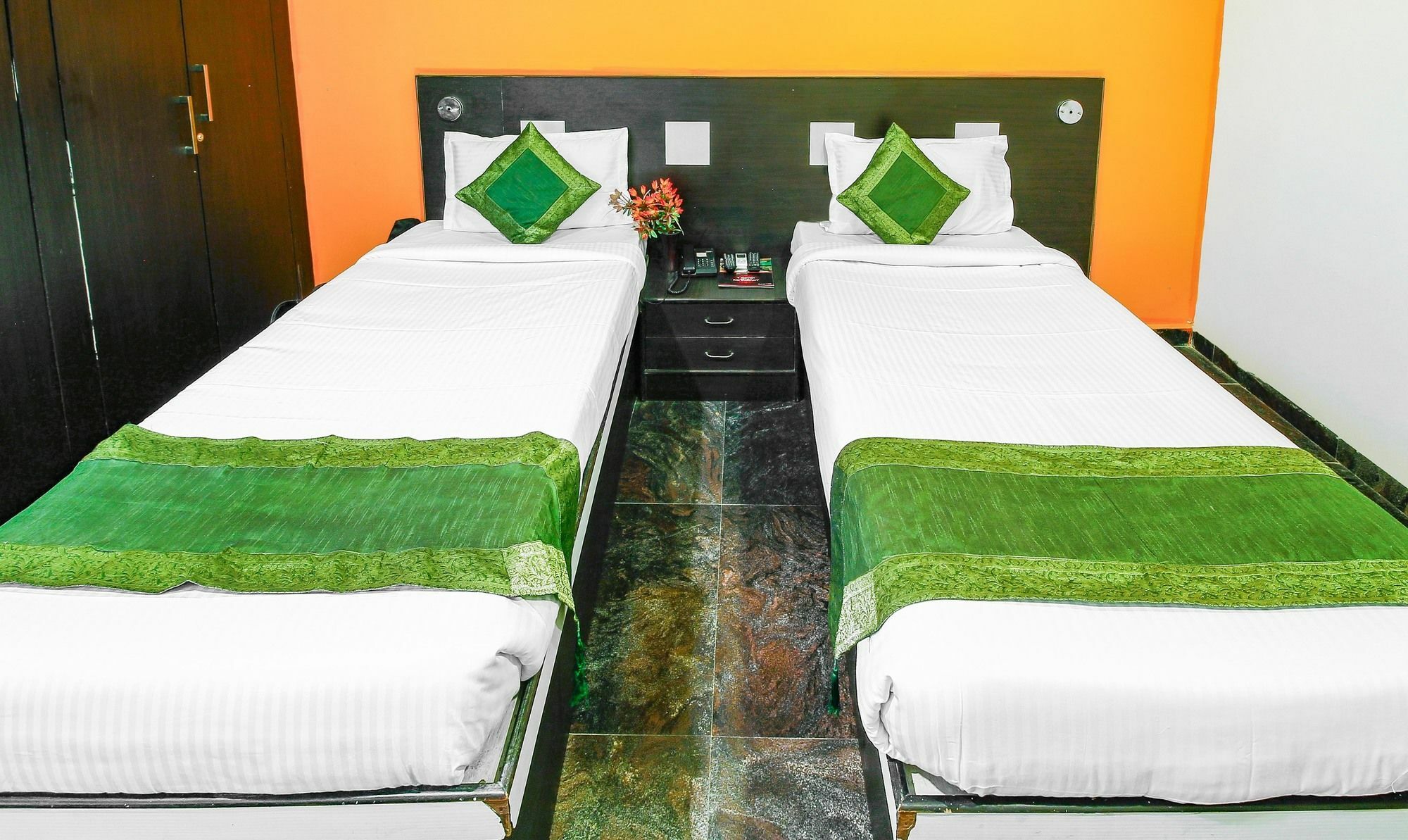 Treebo Royal Grand 2* Hyderabad