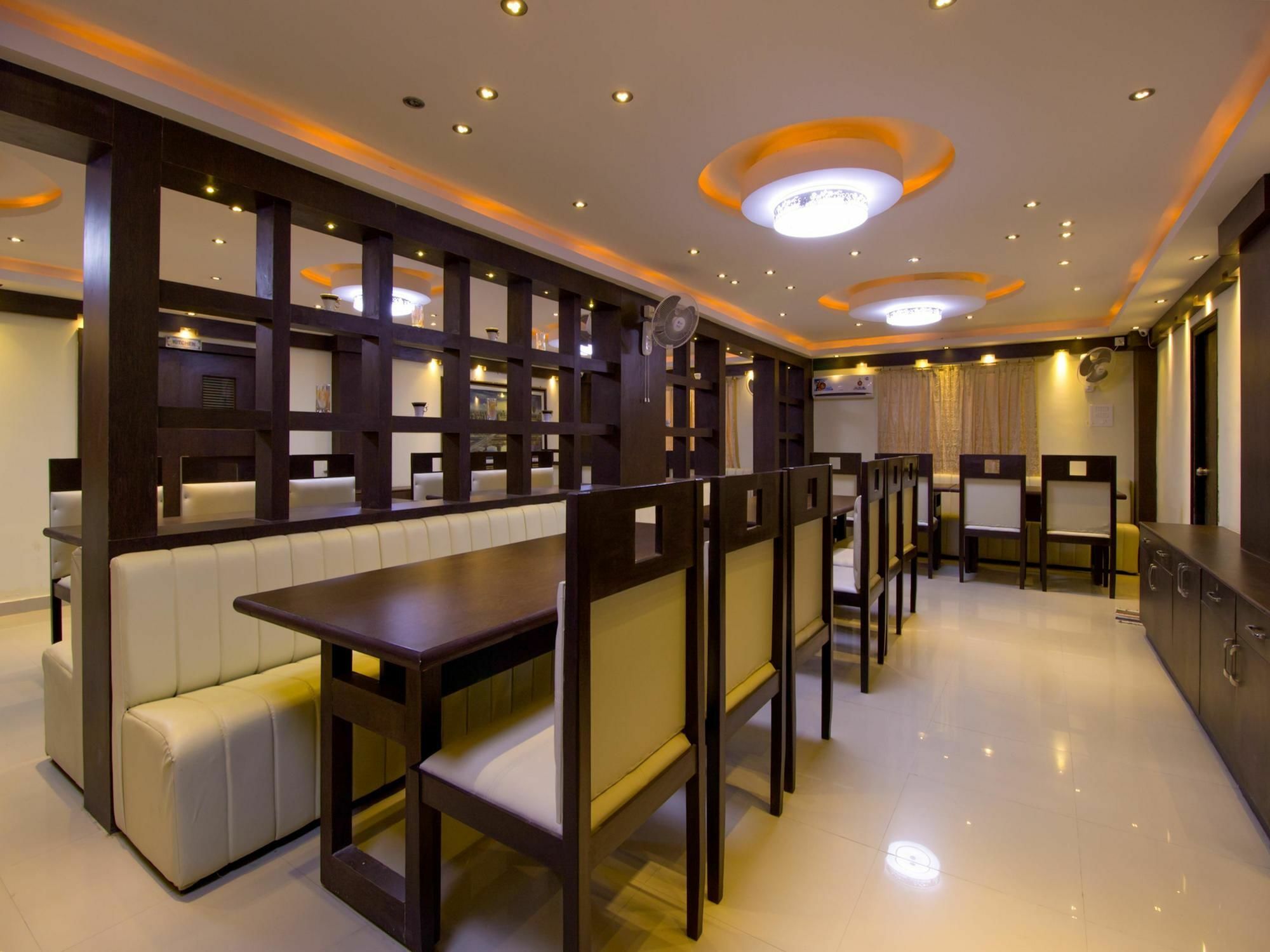 Oyo Premium Shamshabad Hyderabad