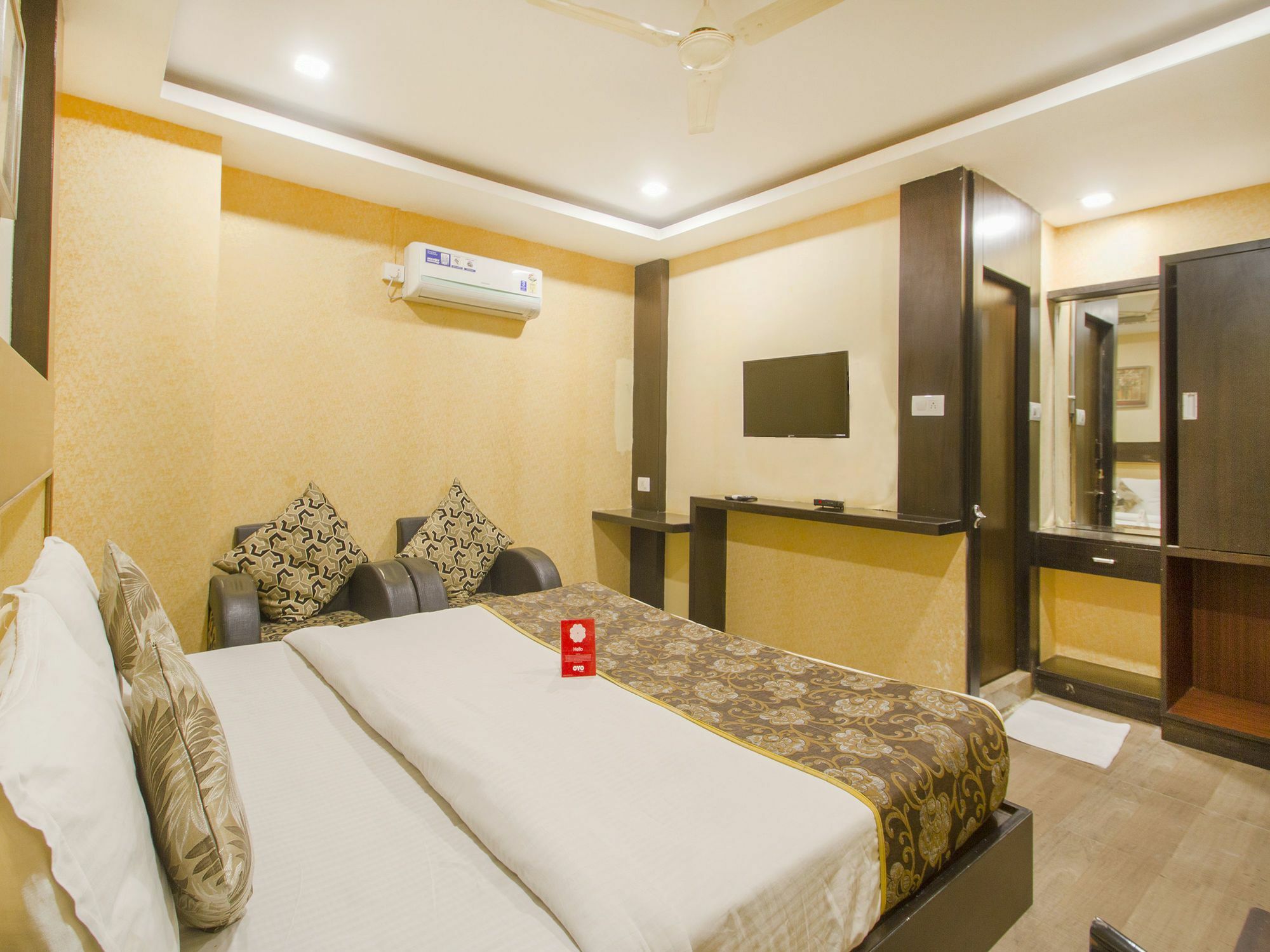 Oyo 10168 Avs Sweet Magic Hyderabad
