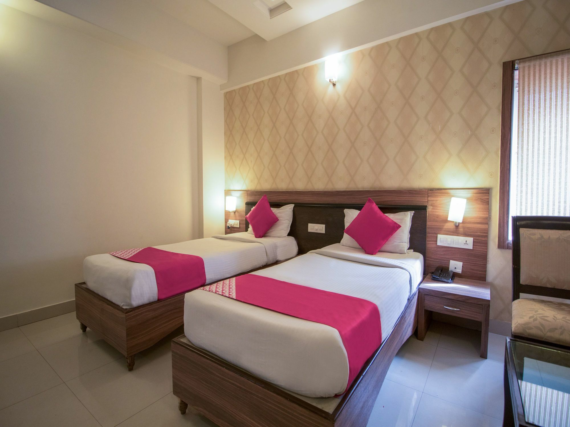 Townhouse 692 Nera Regency Hotel Hyderabad