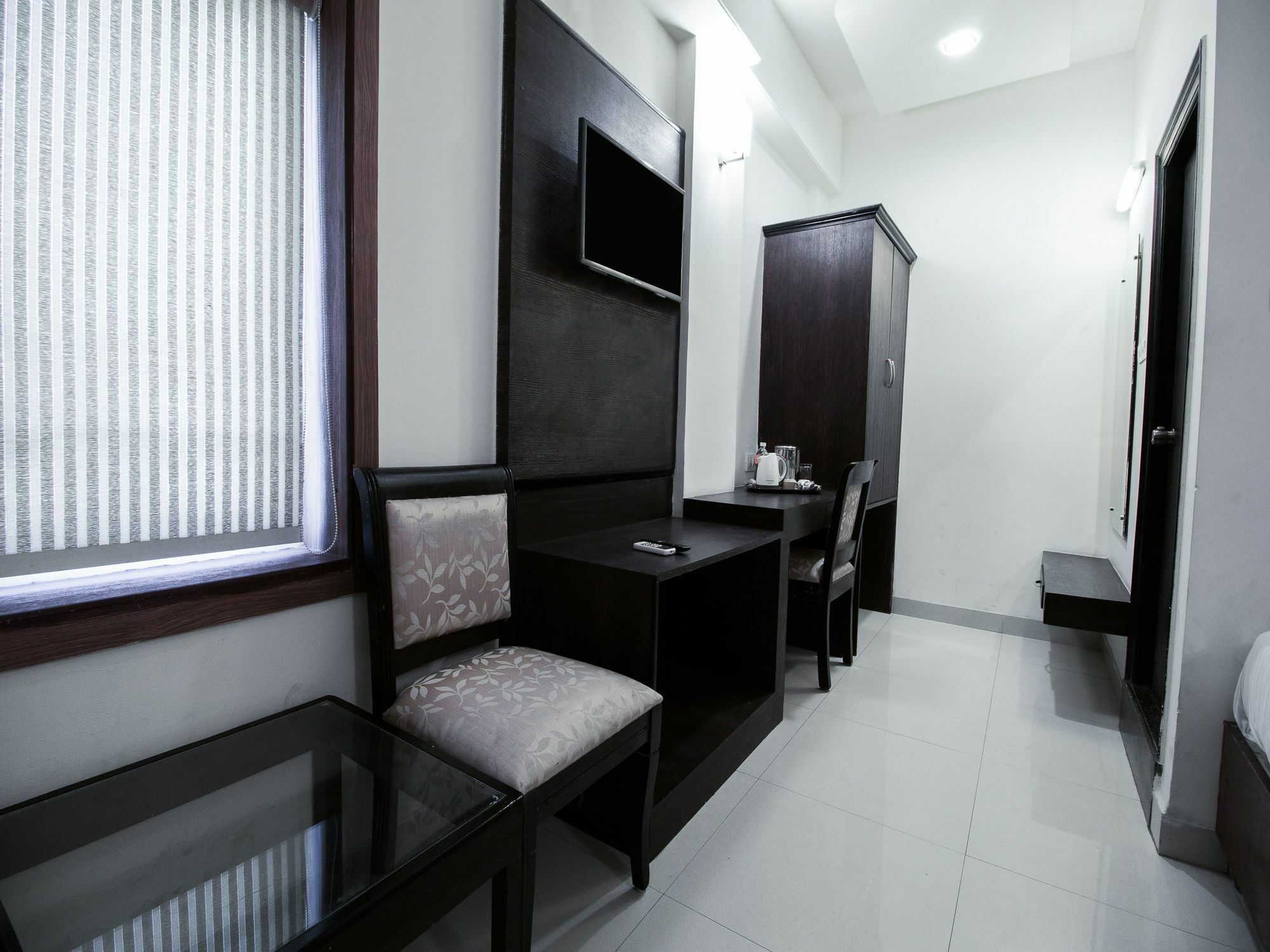 Townhouse 692 Nera Regency