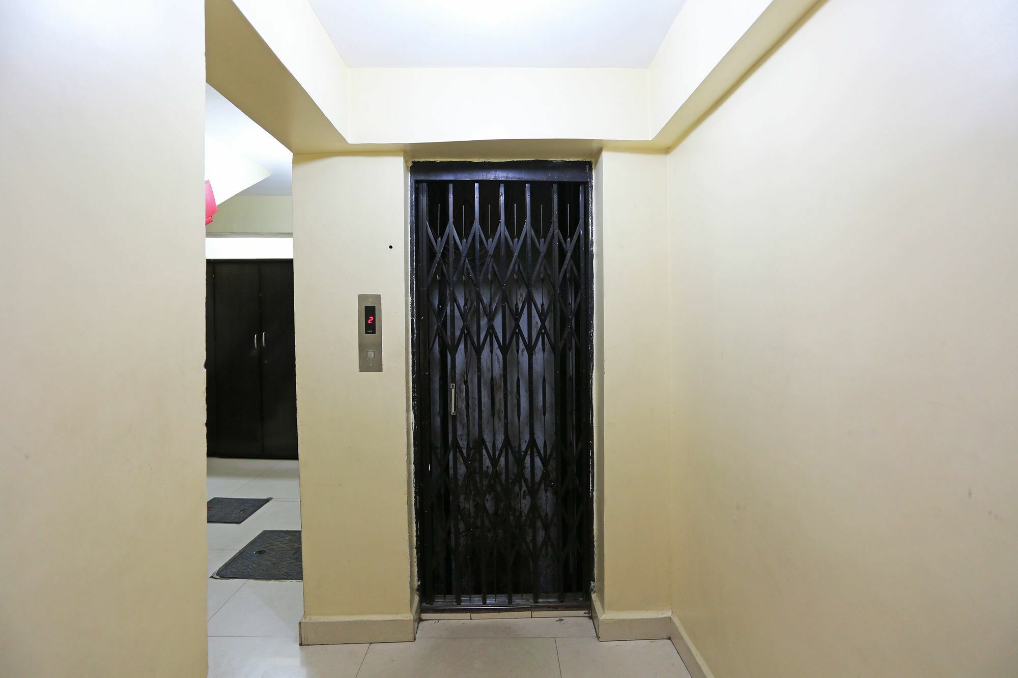 Oyo 2840 Kanha Grand Hotel