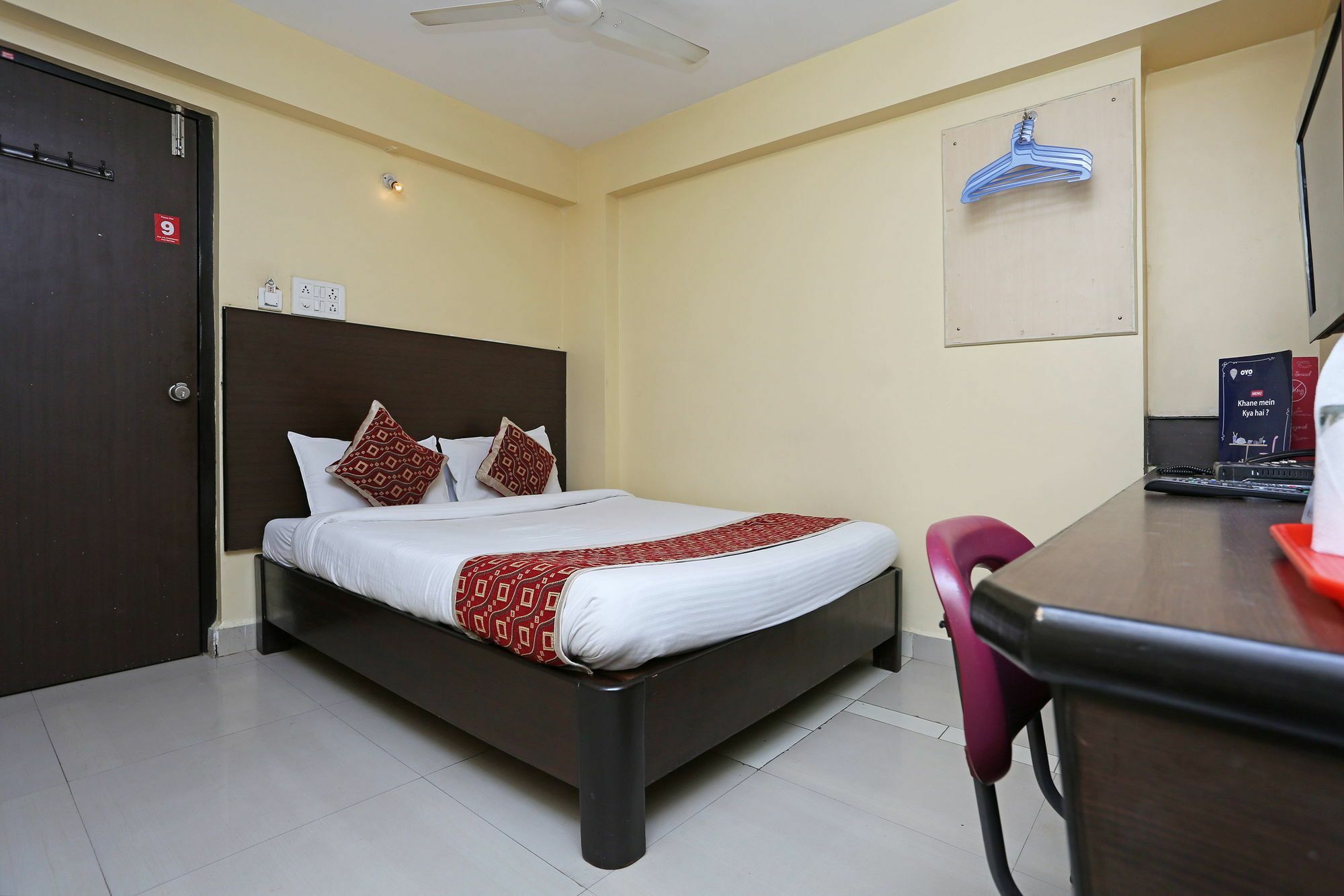 Oyo 2840 Kanha Grand Hotel 3*