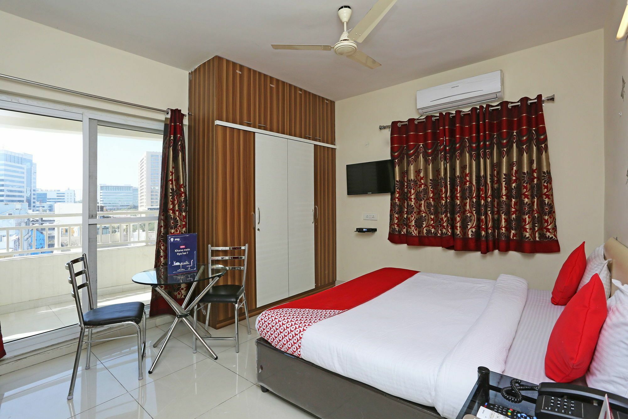 Oyo 8587 Dwell Hyderabad