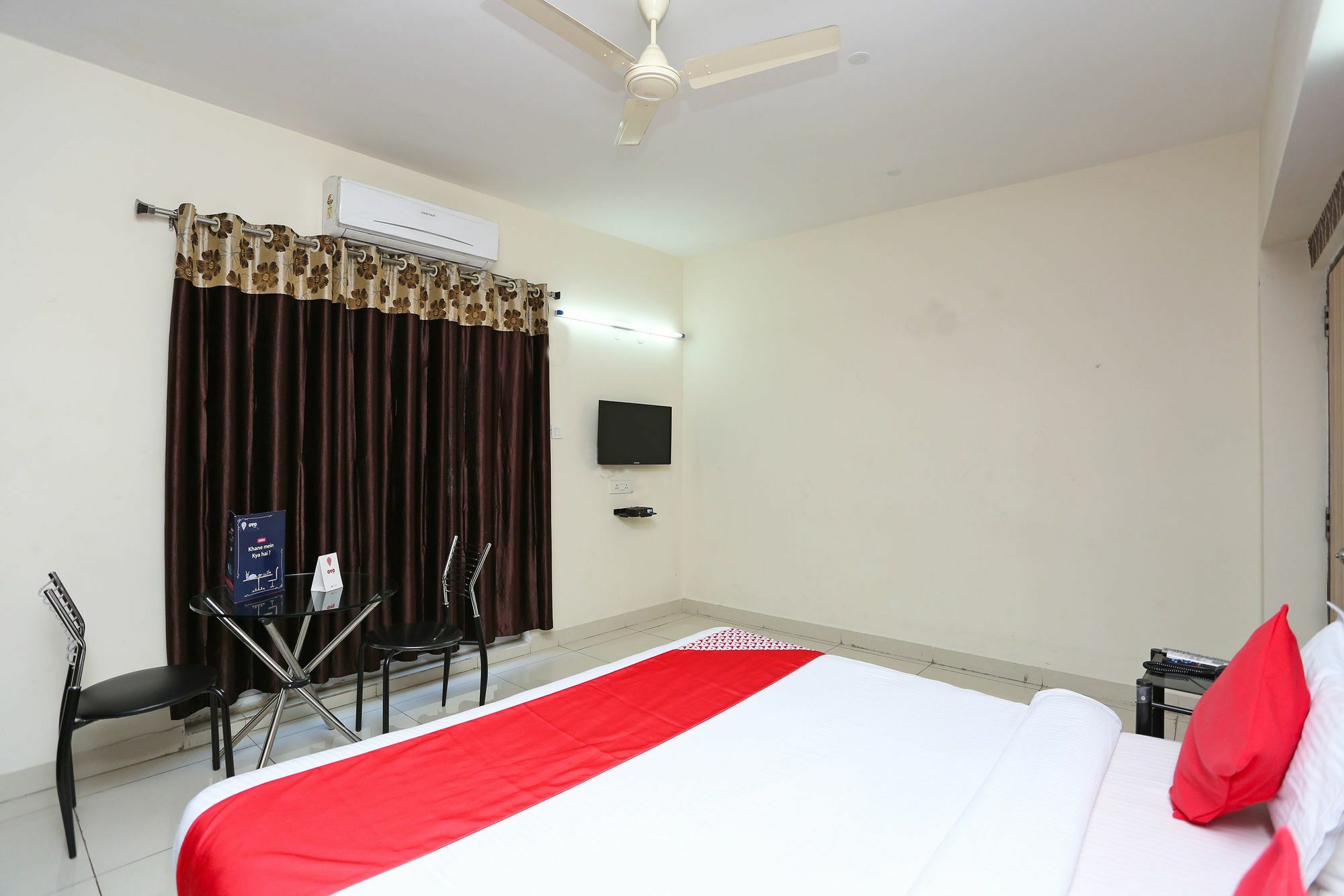 Oyo 8587 Dwell Hyderabad