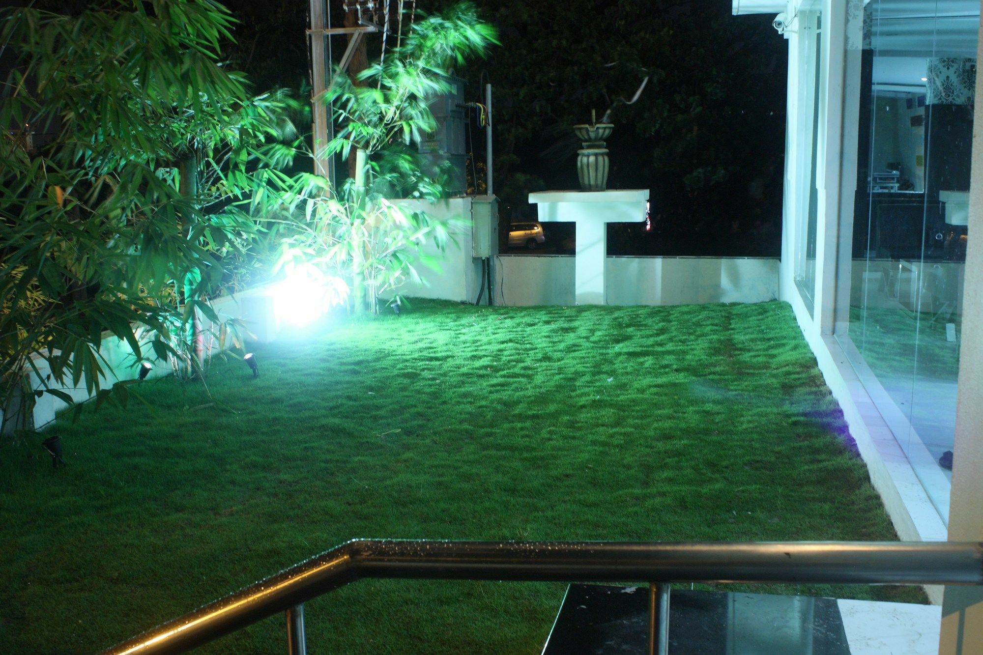 Fabhotel M Hotel