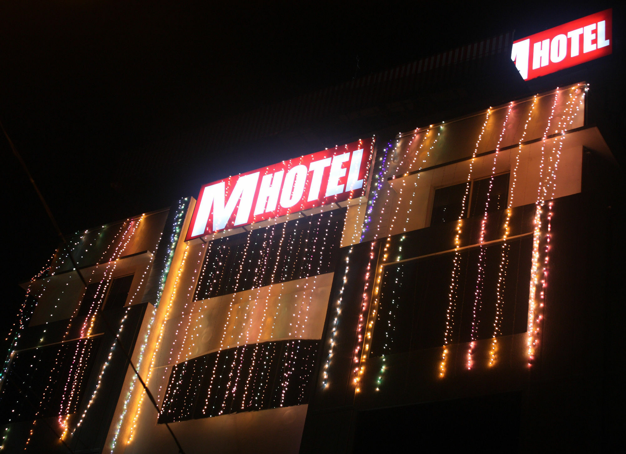 Hotel Fabhotel M Hyderabad