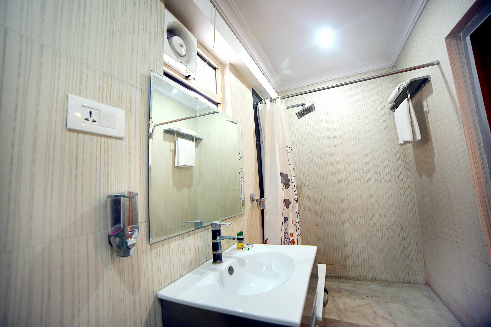 Fabhotel M Hotel 3*