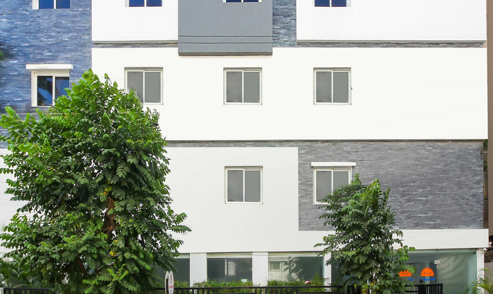 Treebo Aditya Residency Hotel Hyderabad