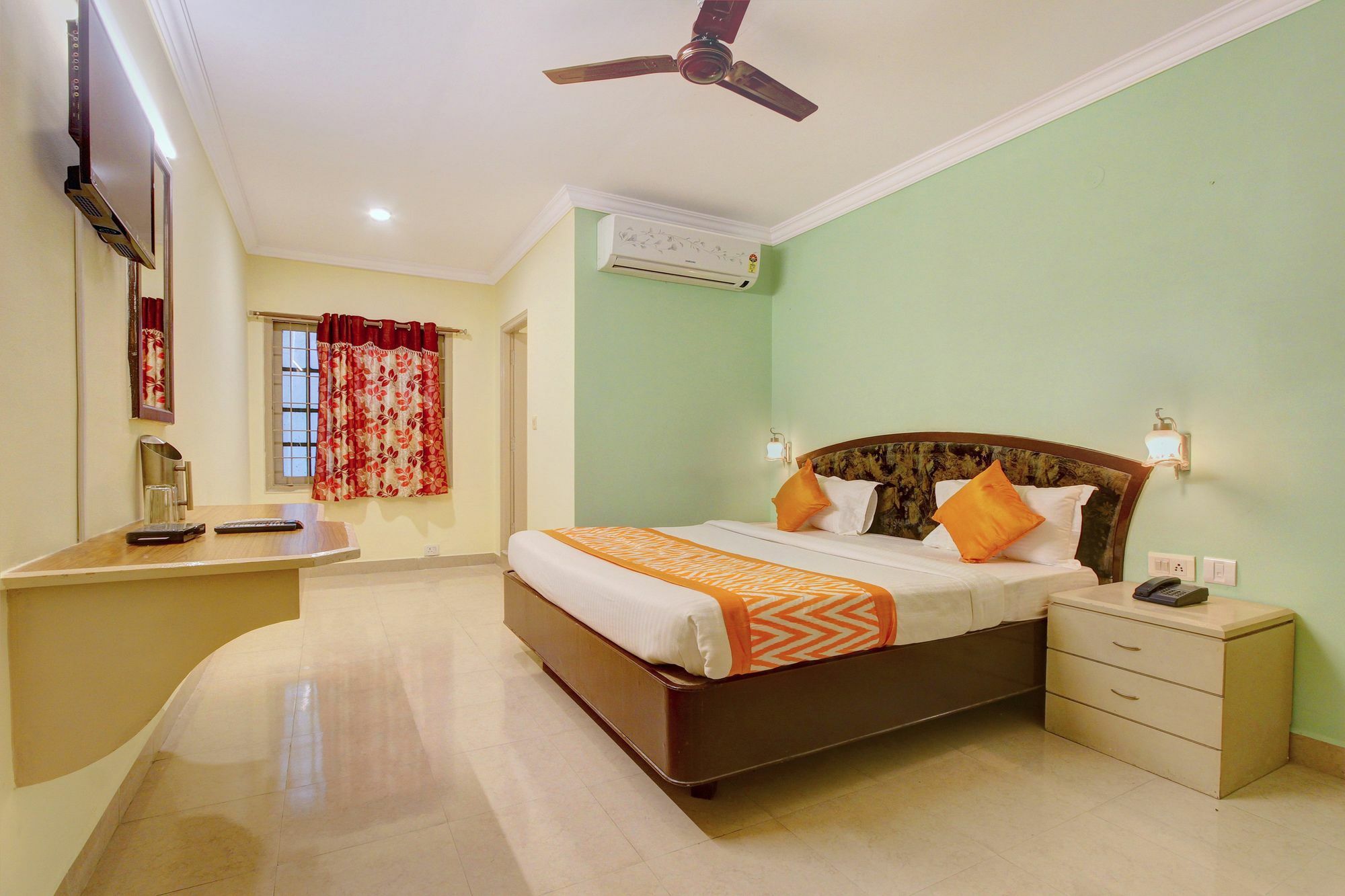 Hotel Oyo 10596 Indu Hyderabad