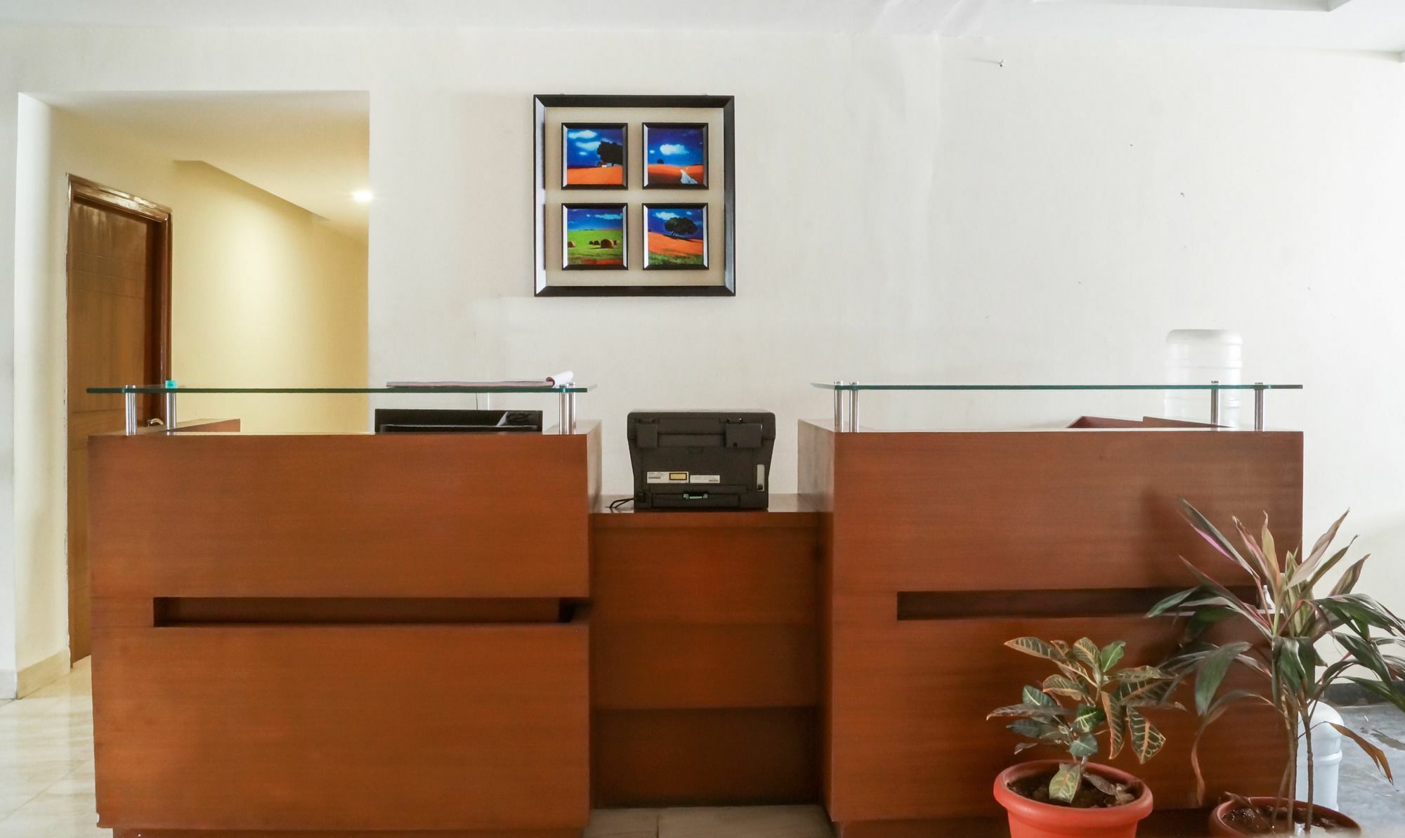 Hotel Treebo Rainbow Park