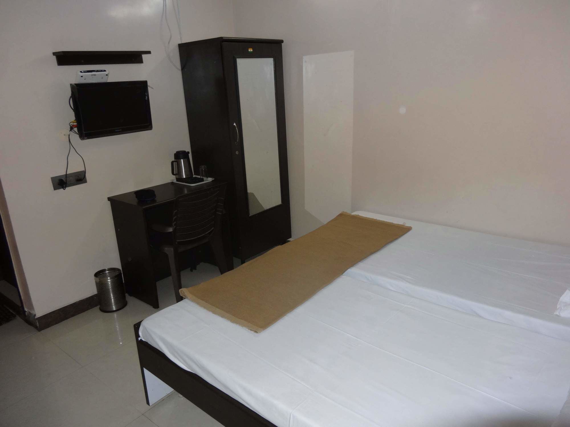 Dwaraka 3* Hyderabad