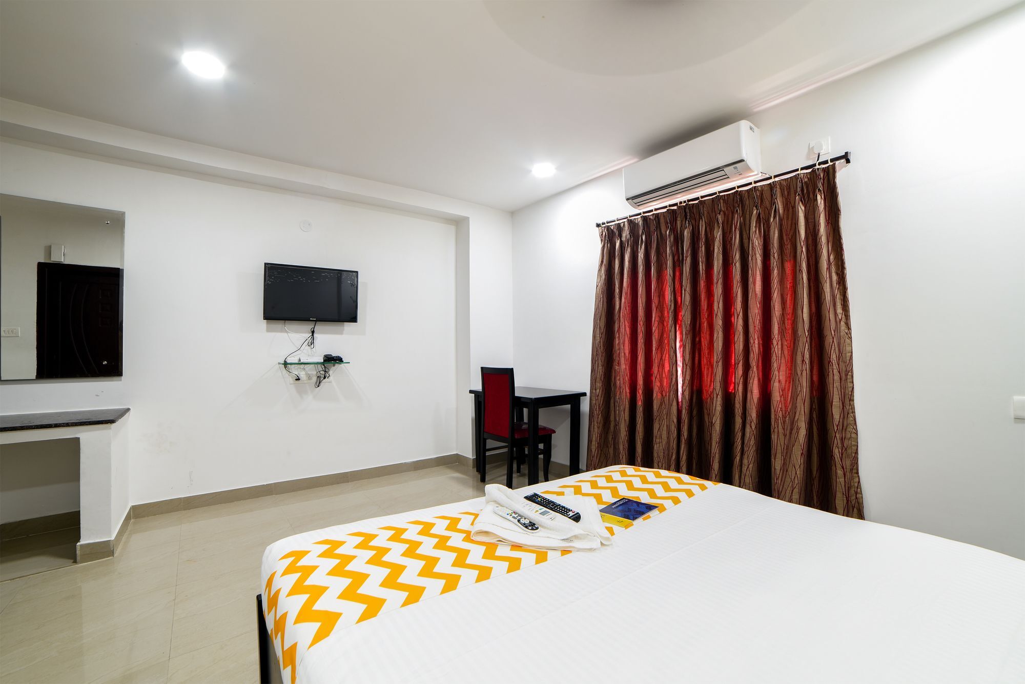Hotel Fabhotel Royal Emirates Jubilee Hills