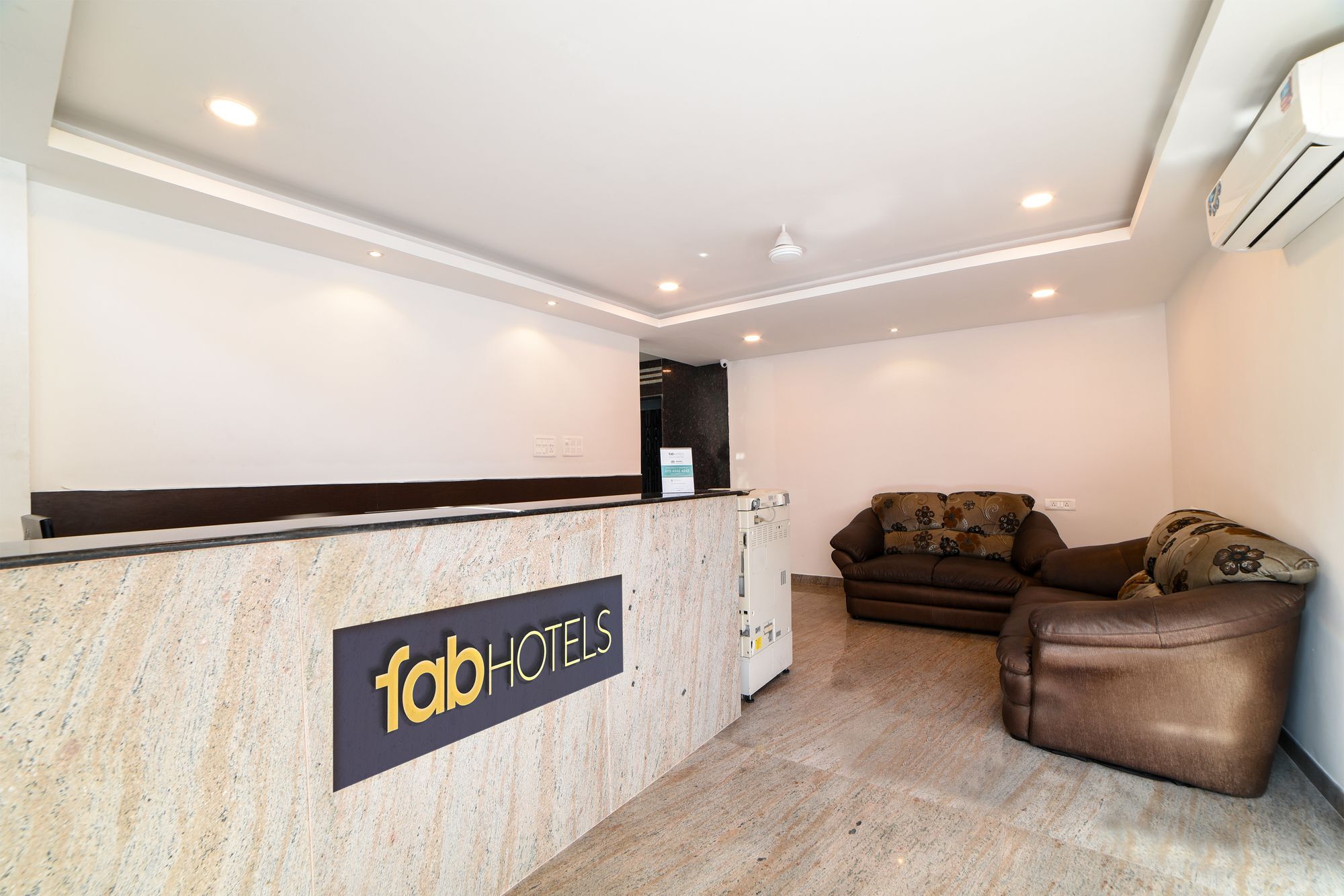 Hotel Fabhotel Royal Emirates Jubilee Hills 3*