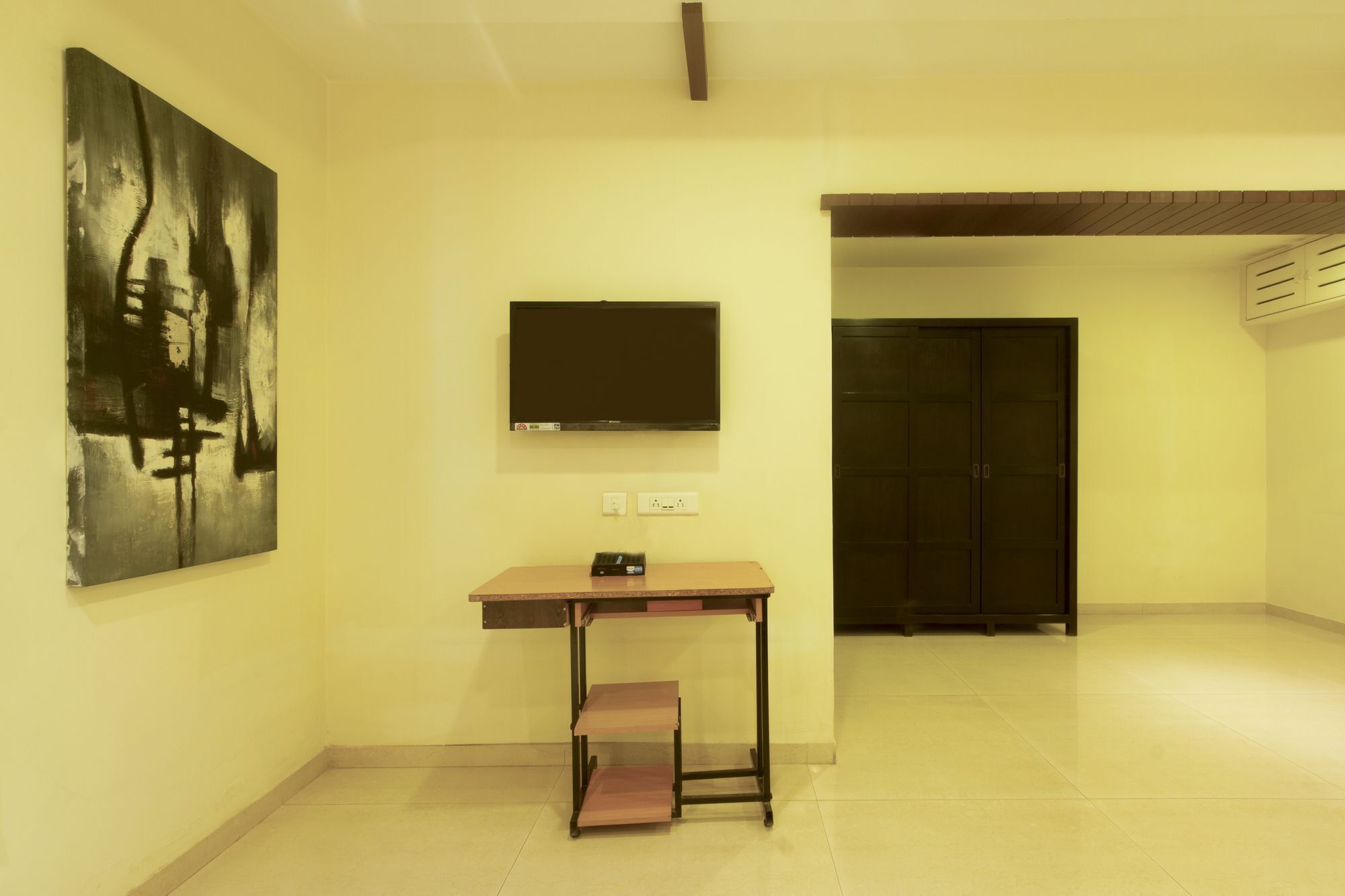Fabhotel Spring Leaf Gachibowli Hotel