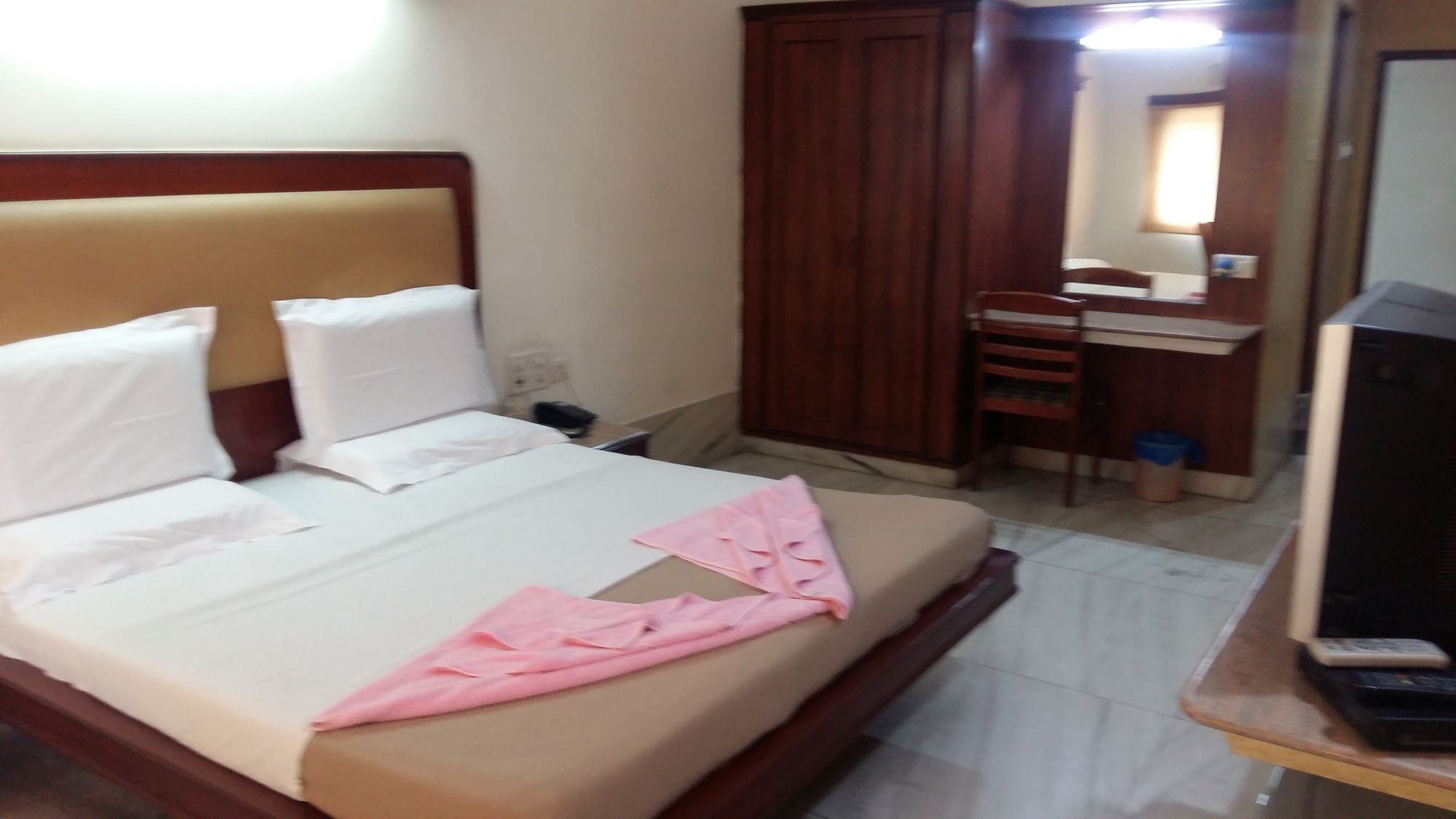 Hotel Rajmata 2*