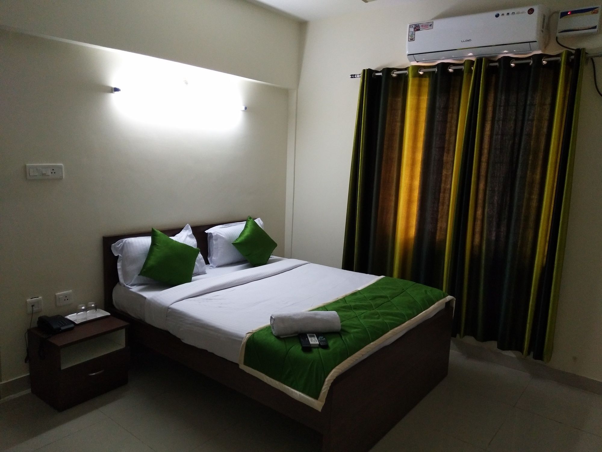 Fresh Living Prime Hitech Hotel Hyderabad