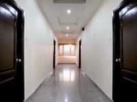 Oyo Dlf Gachibowli Hotel