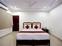 Oyo Dlf Gachibowli Hotel