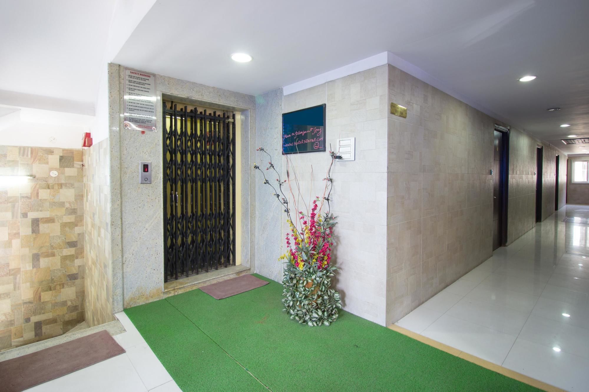 Oyo 1421 Nirmal Excellency Hotel