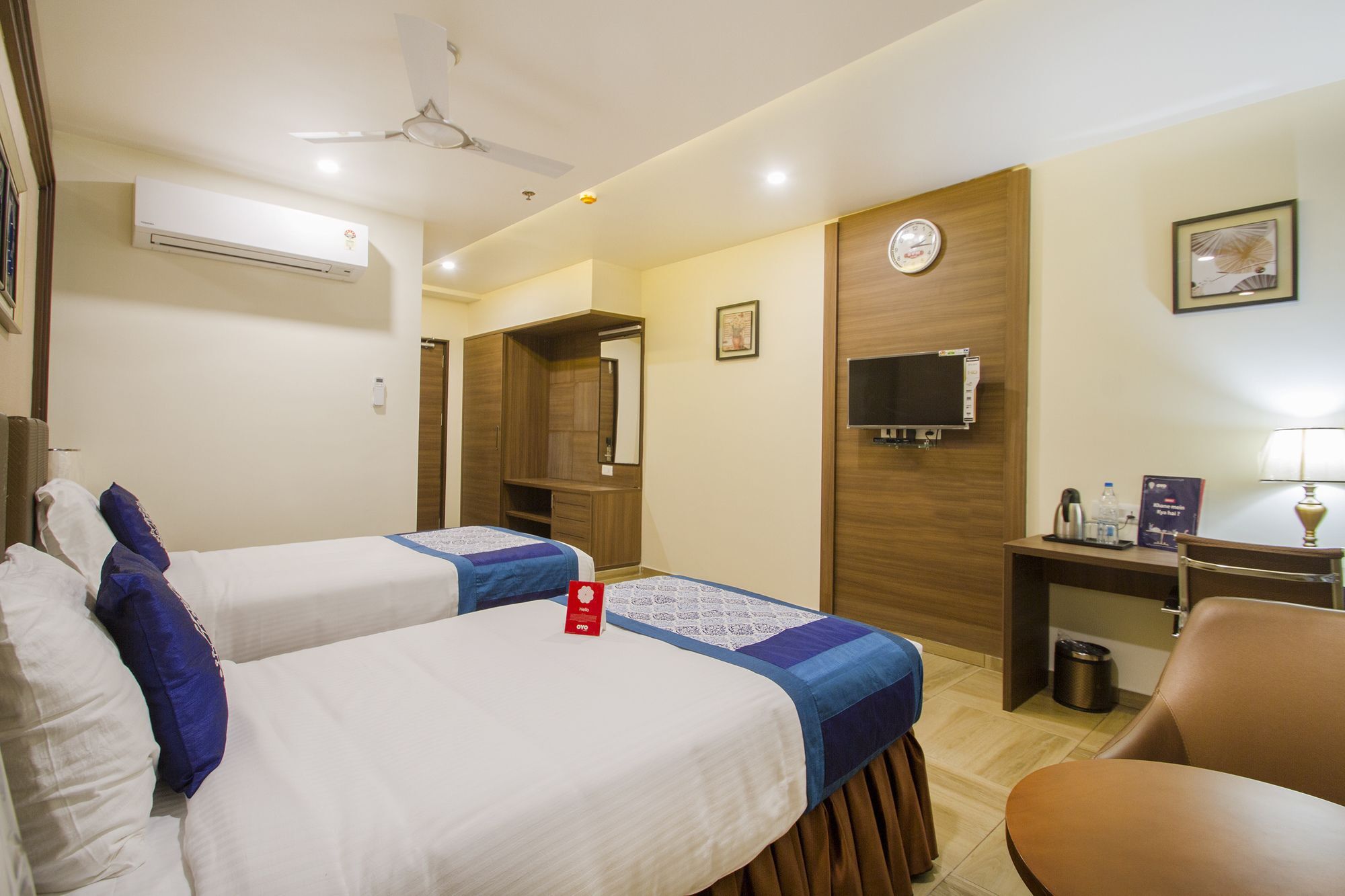 Hotel Oyo 10127 Svm Grand Uppal