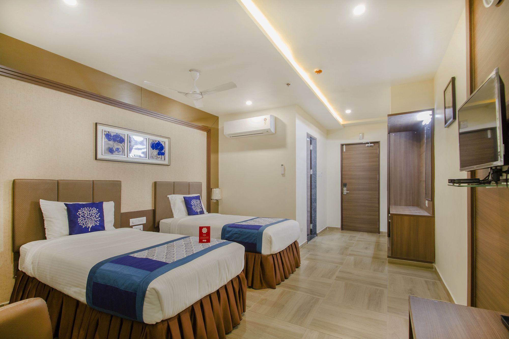 Oyo 10127 Svm Grand Uppal Hyderabad