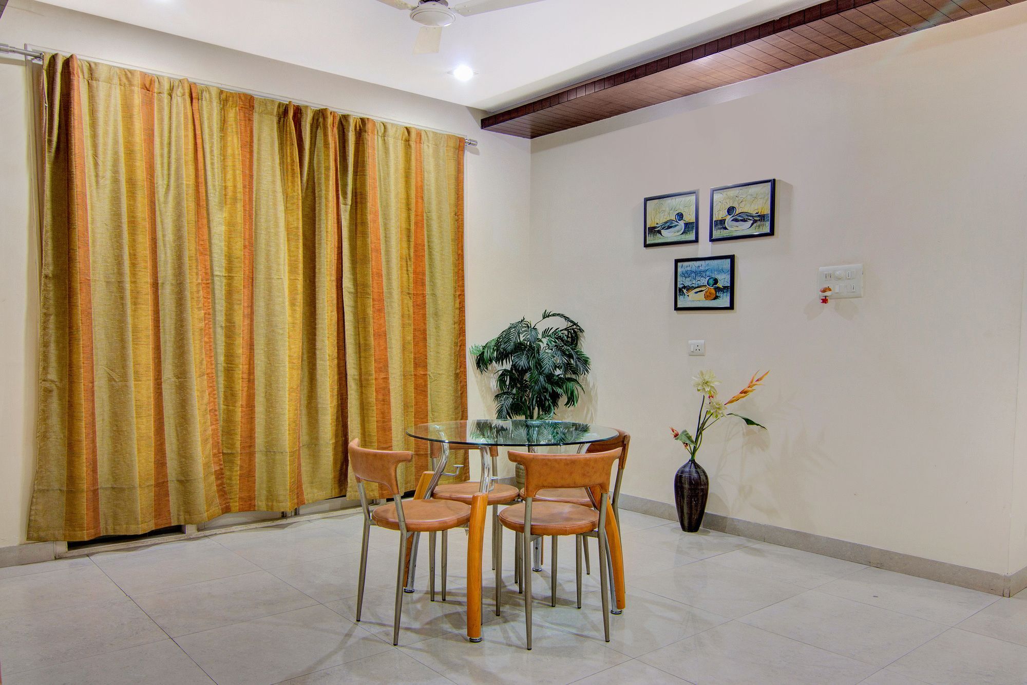 Hotel Oyo 45 Silverkey Gachibowli