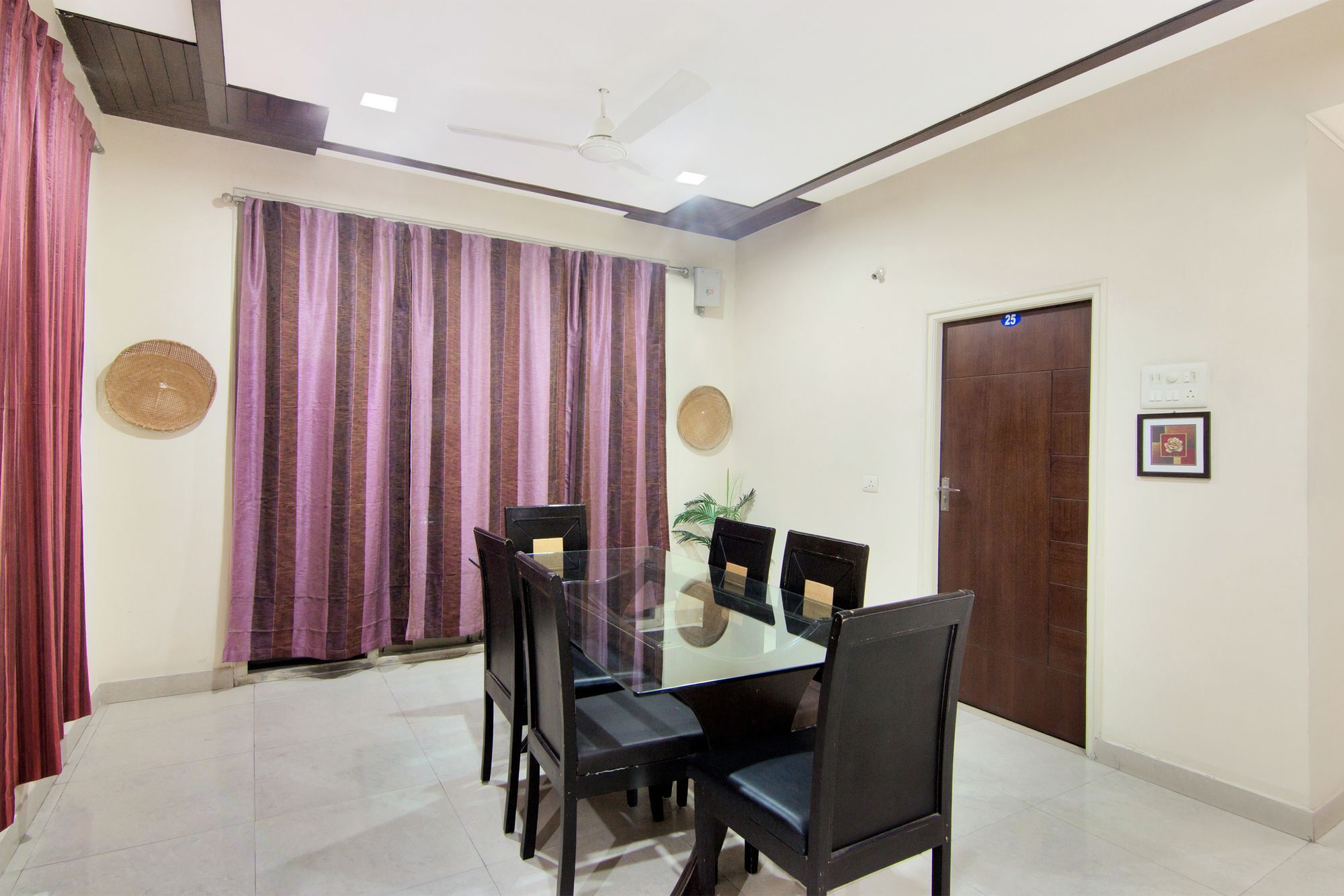 Oyo 45 Silverkey Gachibowli Hotel 3*